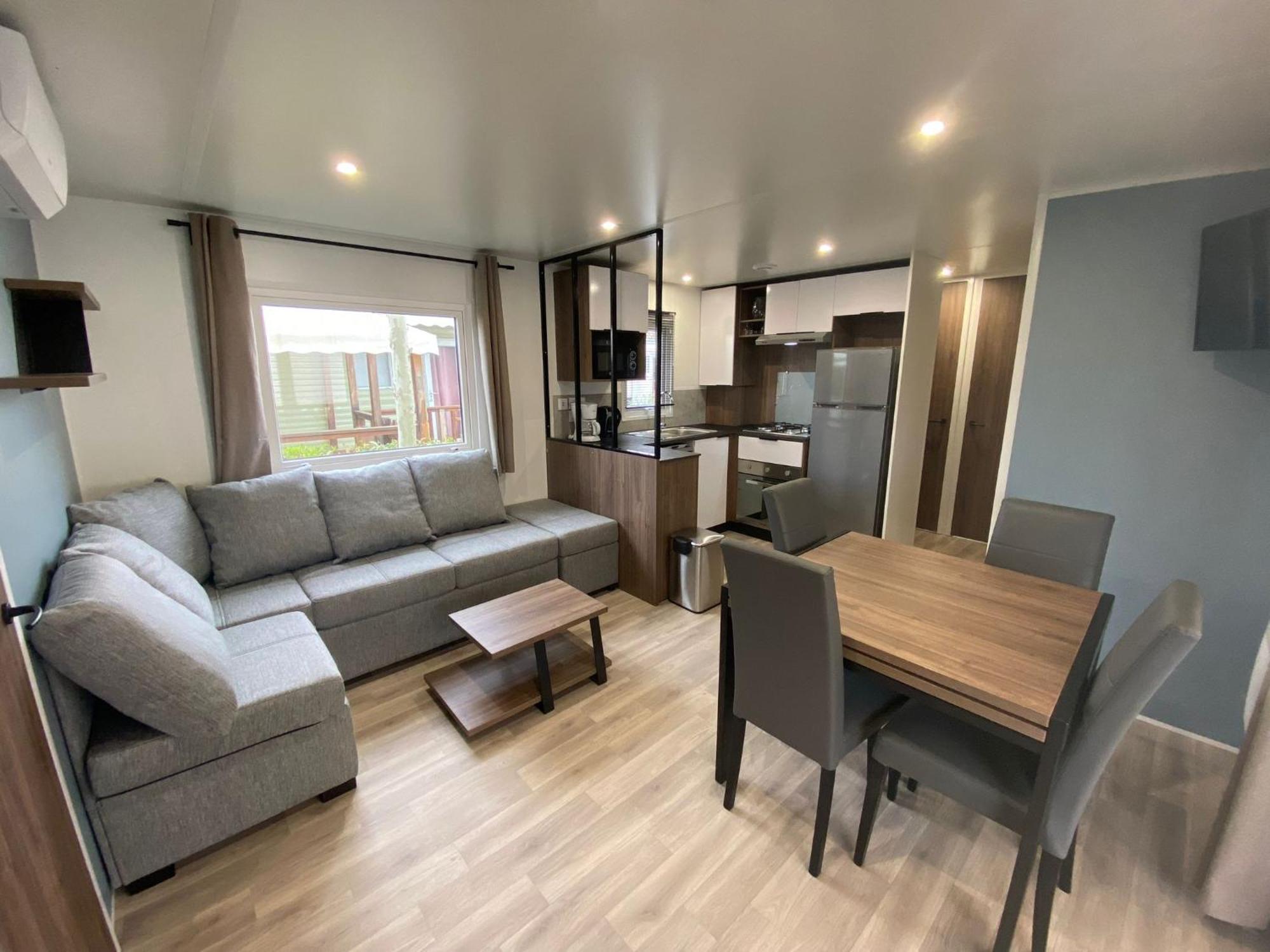 Mobil Home Familial Neuf De 2024 Pour 8 Personnes Valras-Plage Exteriör bild